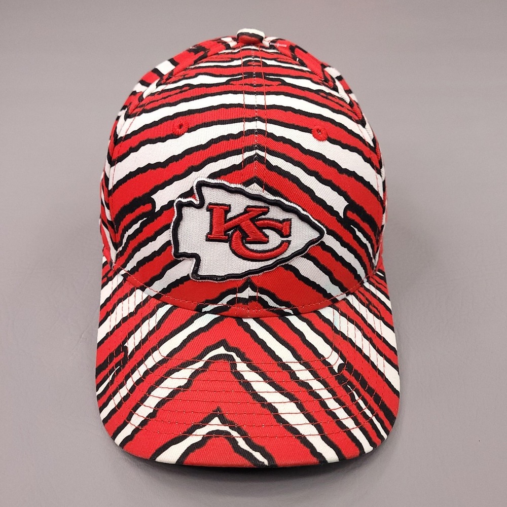 Kansas City Chiefs Hat Cap Snap Back Mens Red Black NFL Football Zubaz New‎ Era